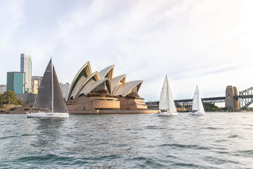 How Long to Sail from Sydney to Whitsundays
